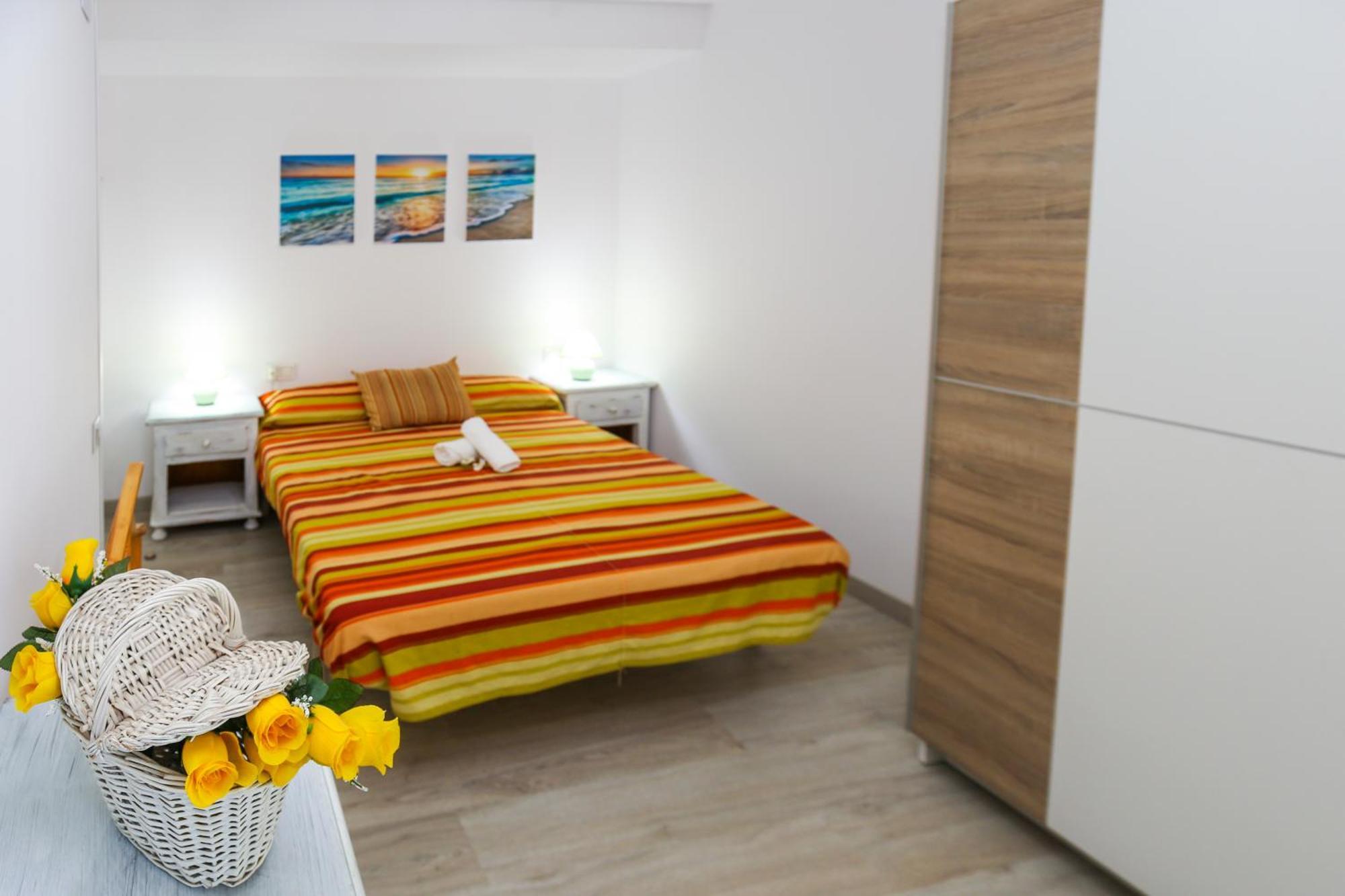 Апартаменти Punta Prima Roma Planet Costa Dorada Ла-Пінеда Екстер'єр фото